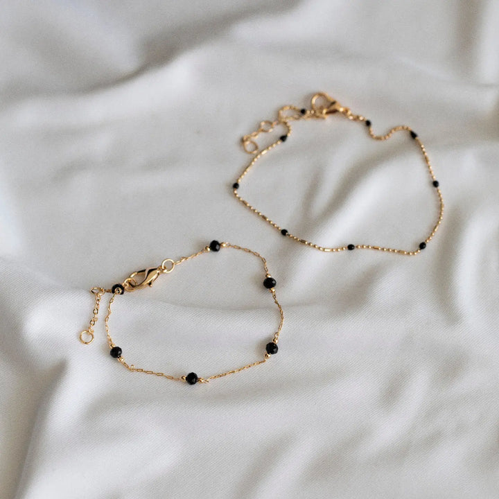 Delicate Bead Bracelet - Black | Summer