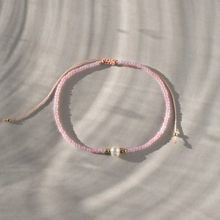 Alba - Bead with Pearl Macrame Bracelet Timi of Sweden